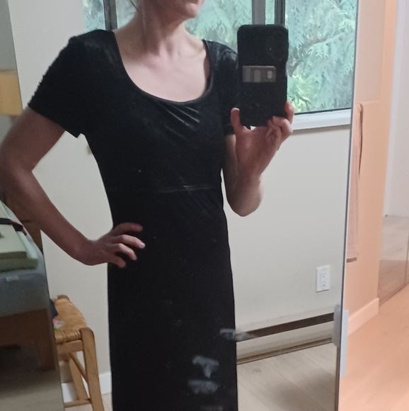 Vintage black velvet full length dress - Picture 5 of 5